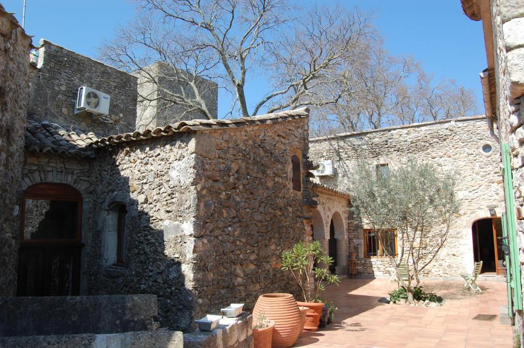 Le Prieure D'Orniols Hotel Goudargues Buitenkant foto