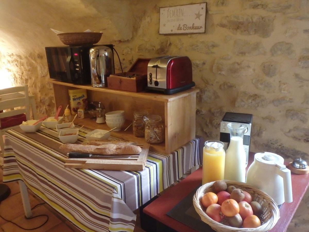 Le Prieure D'Orniols Hotel Goudargues Buitenkant foto